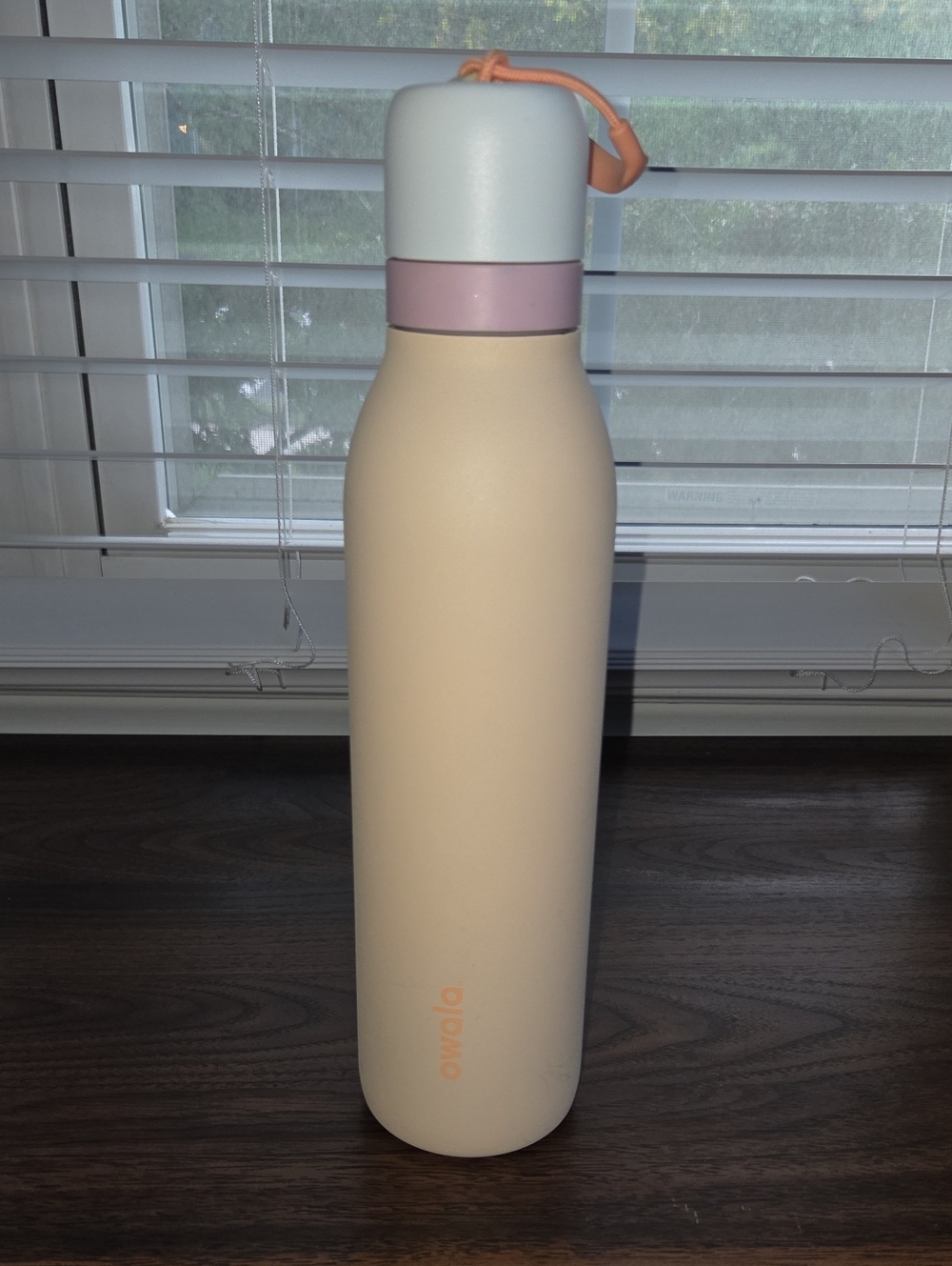 owala | Pastel 24 Oz Metal Water Bottle